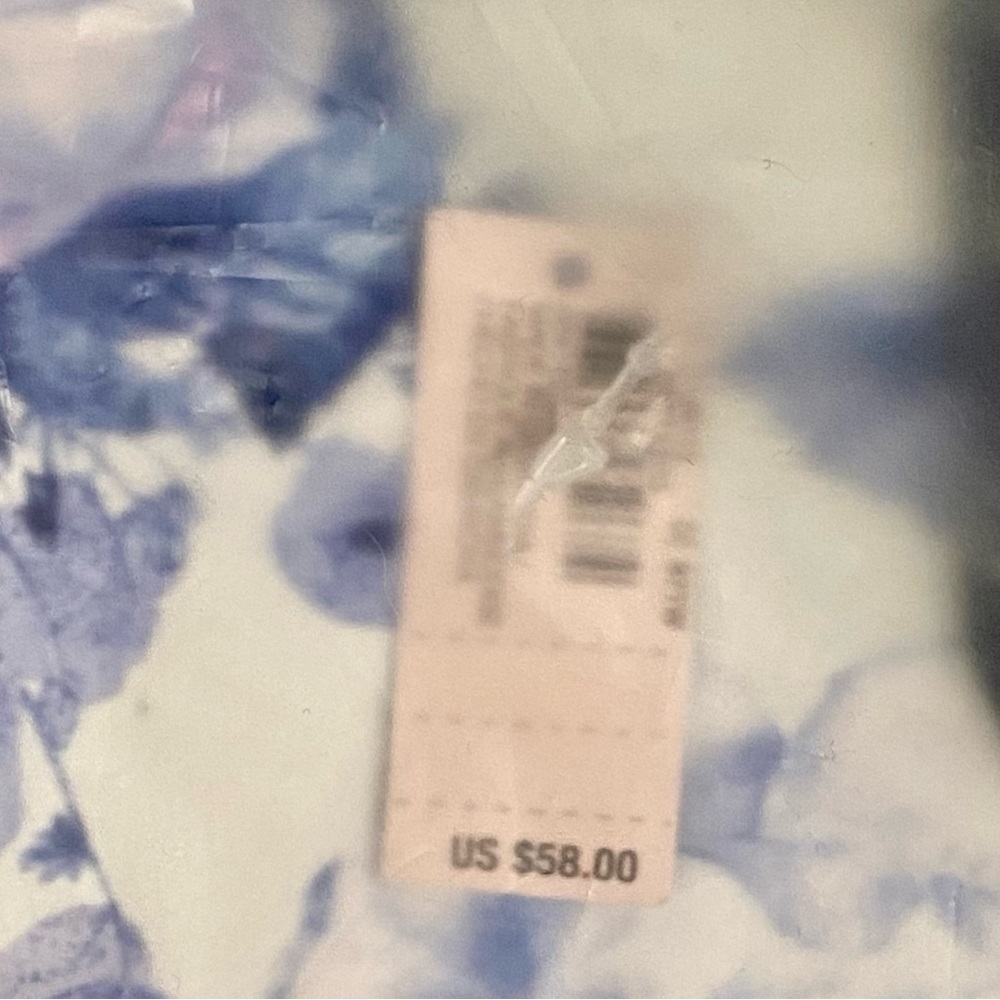 NEW Special Edition VICTORIA’S SECRET Floral Total - Picture 3 of 9